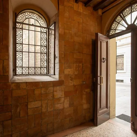 2 Bagni - Freedom Apartment Parma